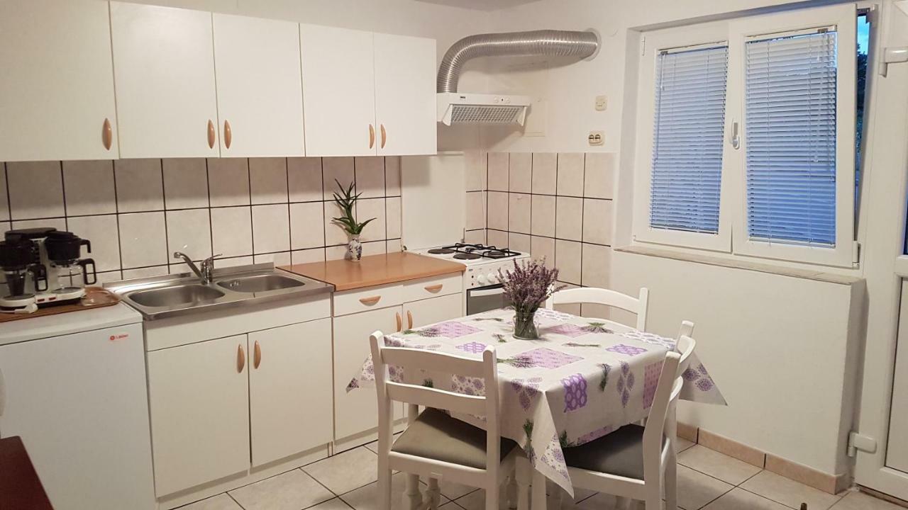 Dragica Novi Vinodolski